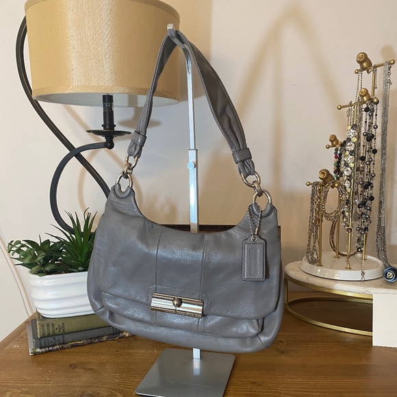 Vintage Coach Kristin Handbag - Gray Leather Shoulder Style‎